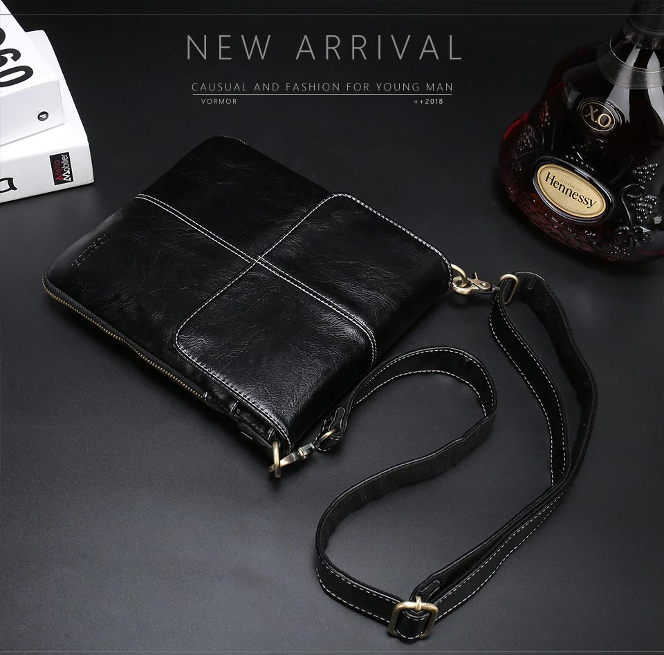 VORMOR V7742 Male Messenger Bag