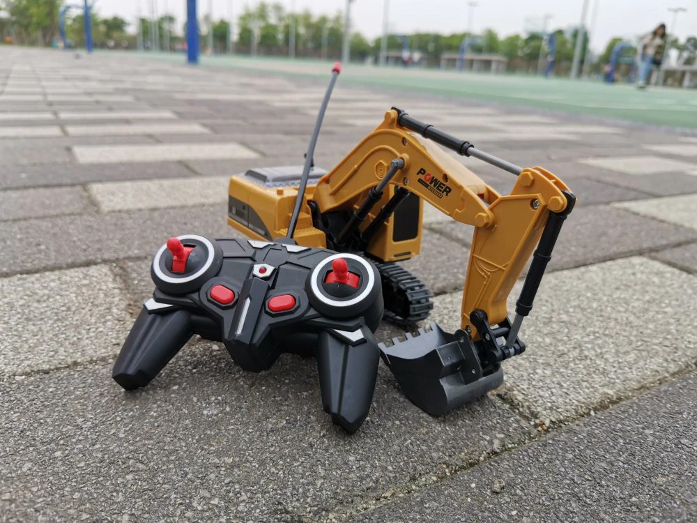 Hapybas WDS-RCT022 1:24 RC Excavator Toy