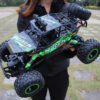 XINGYUCHUANQI 4D-P5 4WD RC Car Green