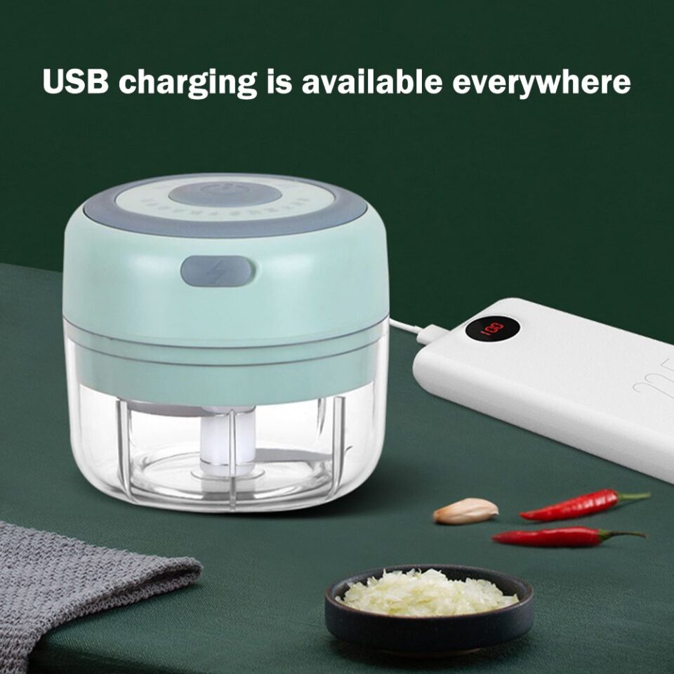 Mini Electric Garlic Chopper 106942