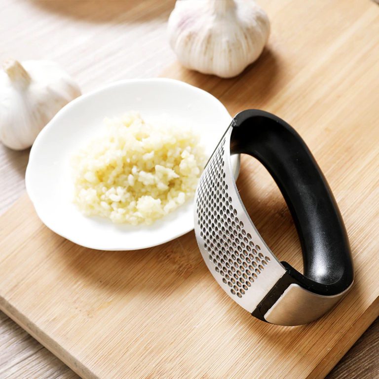 Dawndesslo E110 Stainless Steel Garlic Mincer Chopping