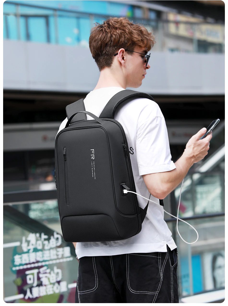 Fenruien FRN7168 15.6 Inch Notebook Backpack