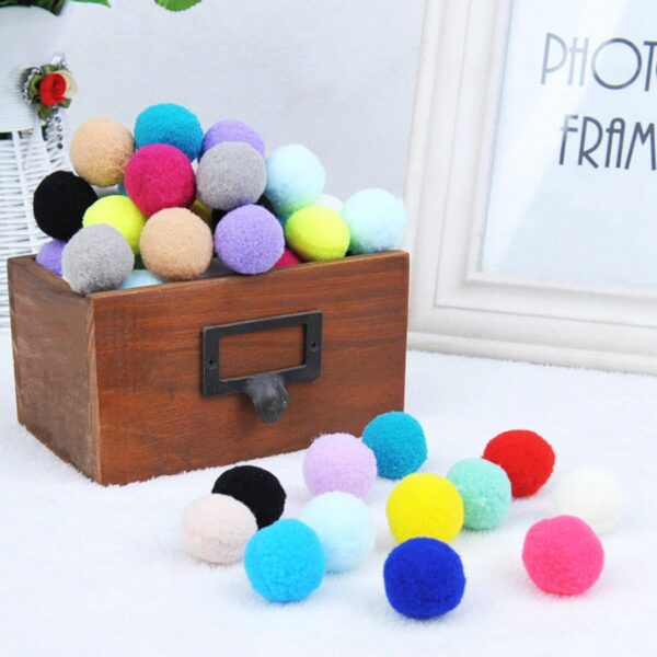 Legendog Stretch Plush Ball Cat Toy - Image 5