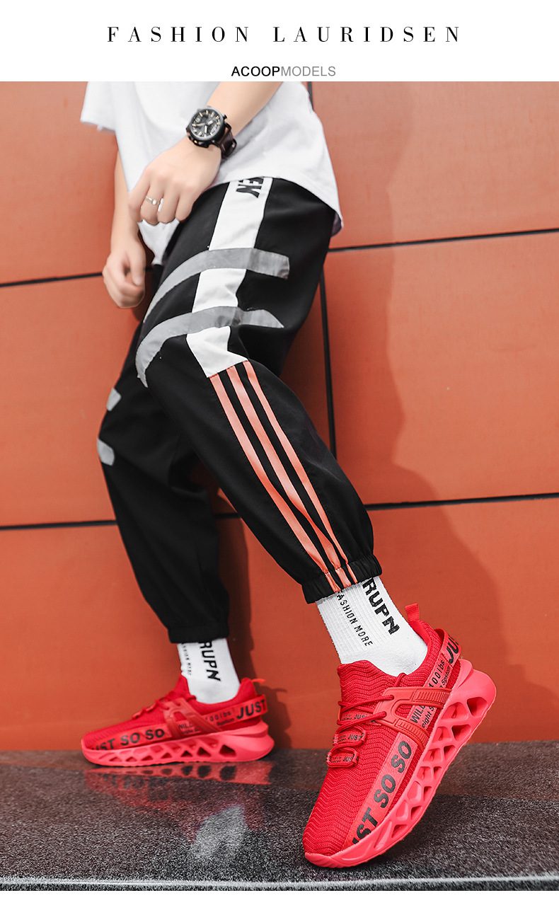 Just So So Sneakers Red