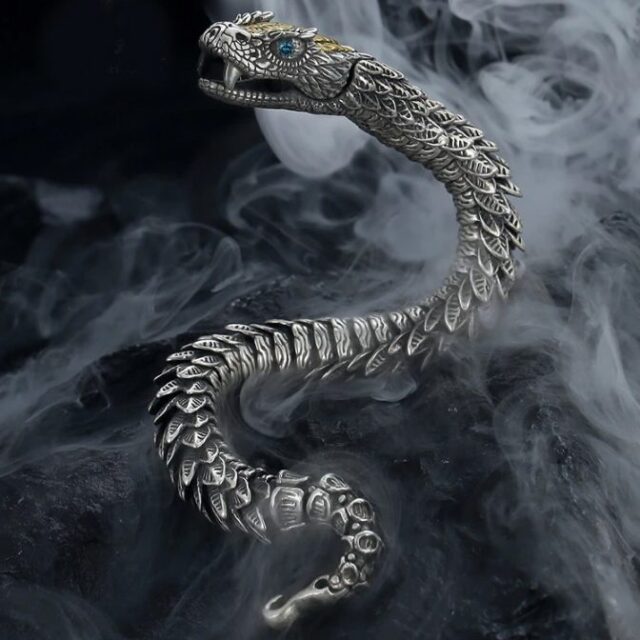 HX Handmade 3D Smart Dragon Bracaelet