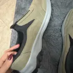 Laikihan 2938 Men’s Slip-On Hiking Sneakers – Breathable Non-Slip Outdoor Walking Shoes