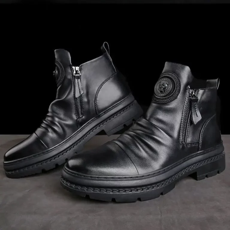 HAOBOYUEQ Men's Motorcycle Leather Boots