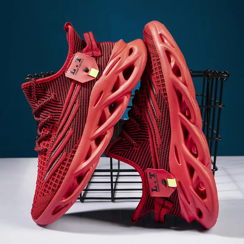 L.T Damp Shoes Red