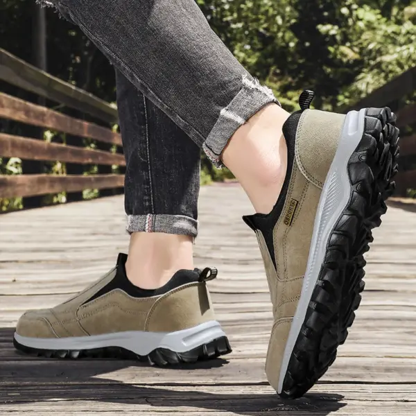 Men's non-slip casual sports shoes wear-resistant hiking shoes Outdoor 2025 fashion comfortable flat walking shoes for men 4