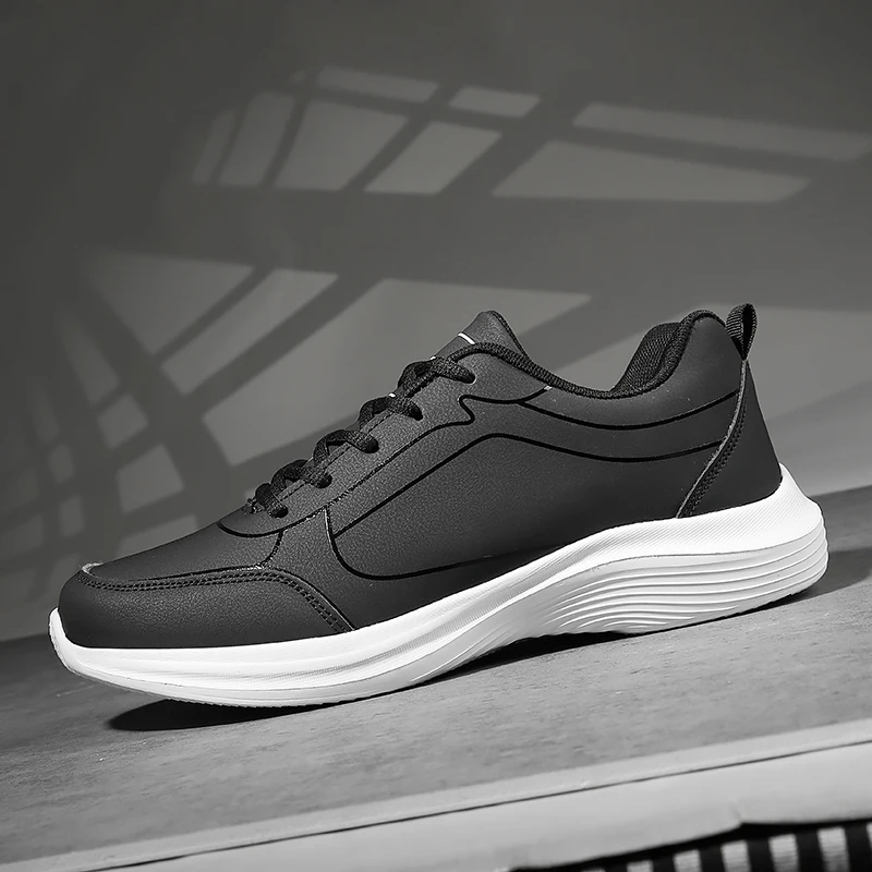 Men’s Waterproof Running Shoes - Black